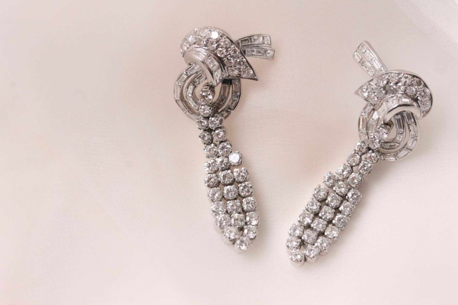 Bottazzi Blondeel Boucles D'Oreilles 1950 Pavees De Diamants En Platine Boucles D'Oreilles