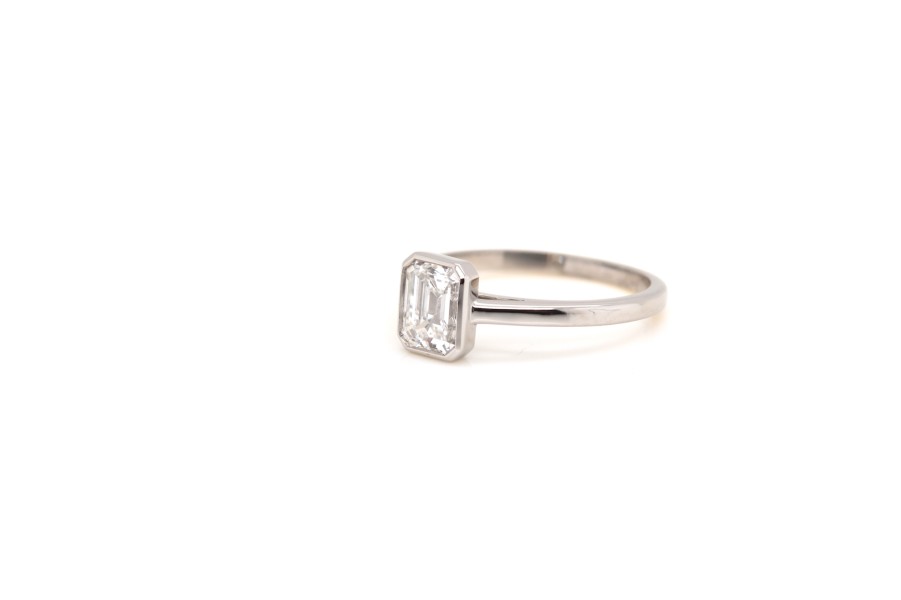 Bottazzi Blondeel Bague Solitaire Diamant De Taille Emeraude En Or 18K Et Platine Solitaire Diamants