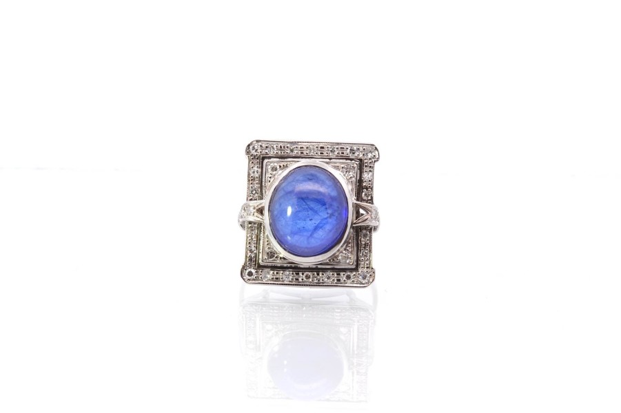 Bottazzi Blondeel Bague Tanzanite Cabochon Et Diamants Bagues Vintage Et De Creation