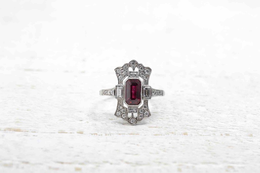 Bottazzi Blondeel Bague Marquise Art Deco Rubis Et Diamants Bagues Art Deco